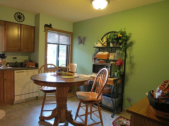3rd image of 8208 Anchor Dr APT 604