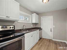 106 River Rd, Shelton, CT