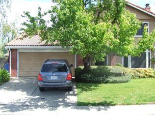 2948 Azevedo Dr, Sacramento, CA 95833