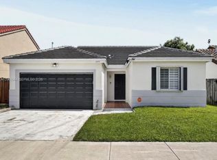 15772 SW 74th Ln, Miami, FL 33193