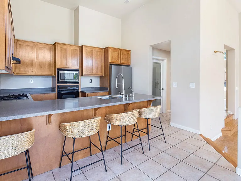 2902 Haddington Ct — Photo 20