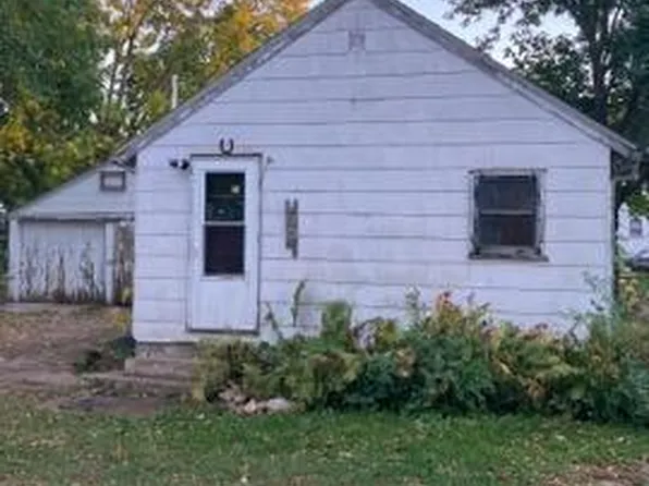 530 Elm Ave, Hector, MN 55342