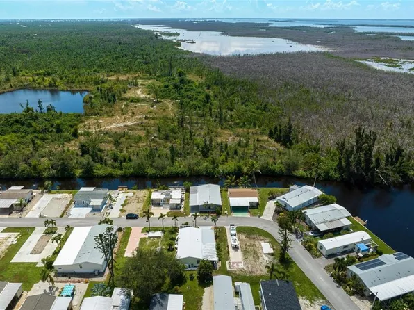 4945 Cobiac Dr #150, Saint James City, FL 33956