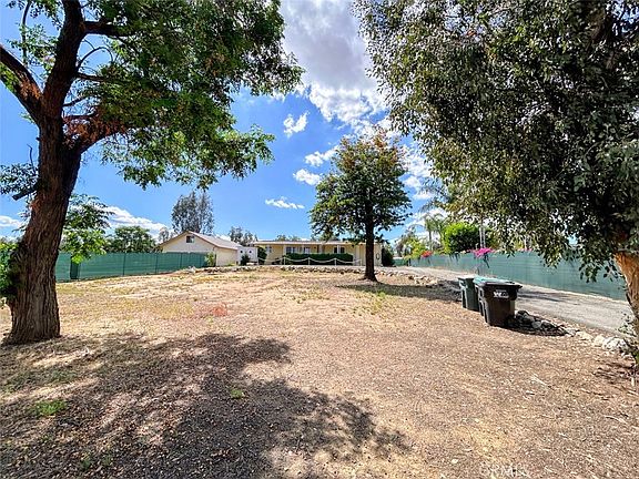 2nd image of 28205 El Toro Rd