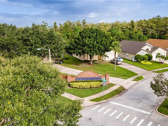 4th image of 2414 Winchester Blvd
