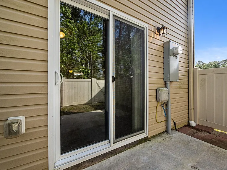 401 Sullivan Loop Rd — Photo 17