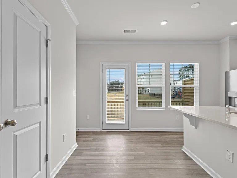 1108 Lily Loch Way — Photo 10