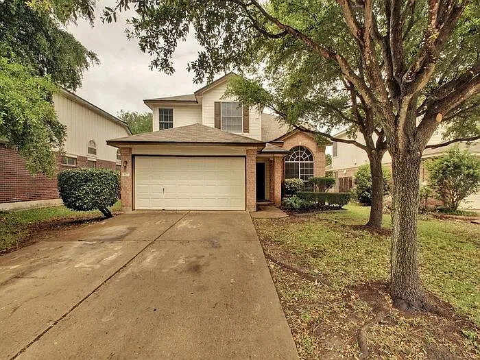 427 Territory Trl — Photo 1