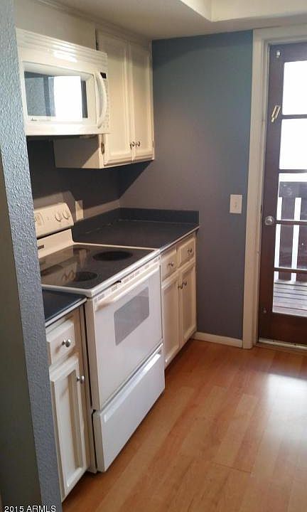 1st image of 1927 E Hampton Ave Unit 244