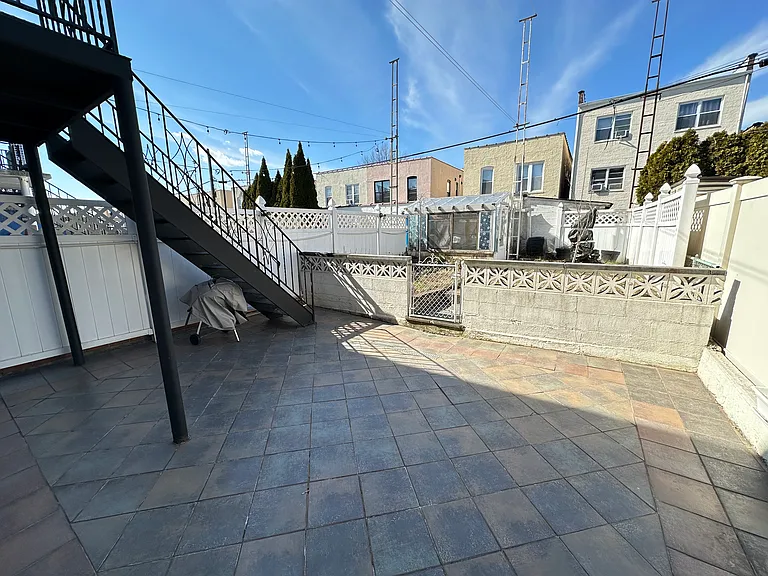 25-28 48th St #1 — Photo 8
