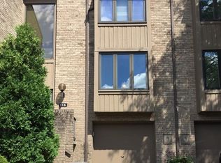 115 Locust Ct, Pittsburgh, PA