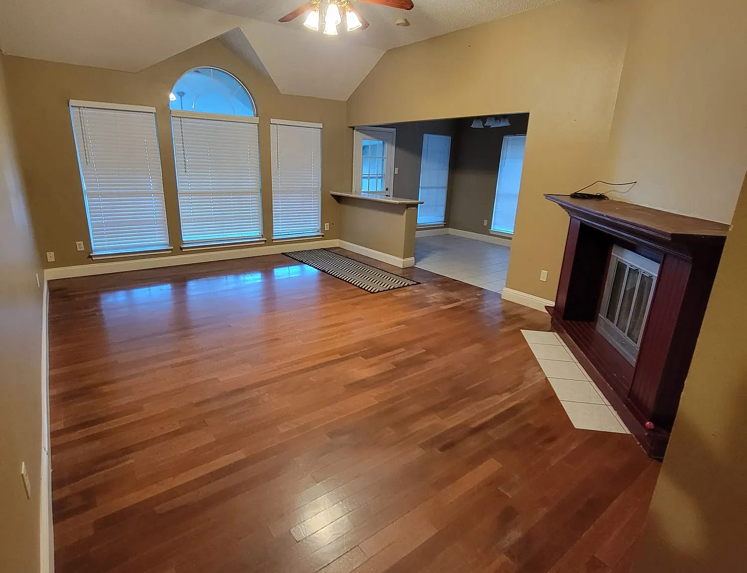 4 bed, 1743 sqft, $2,750 — Photo 4