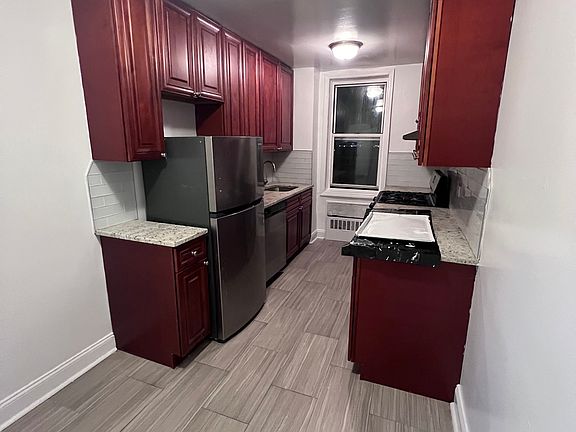 2nd image of 41 Hamilton Ave #6H