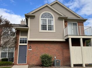 48416 Maplehurst Dr, Shelby Township, MI 48317