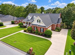 576 Briarcliff Dr W, Mobile, AL 36608