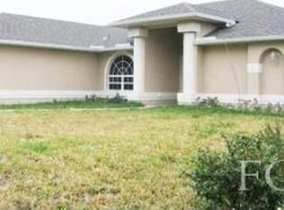 708 SW 8th Ter, Cape Coral, FL 33991