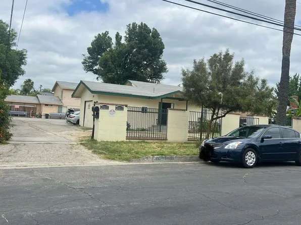 21055 Valerio St, Canoga Park, CA 91303