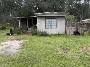 1651 SE 160th Ter, Ocklawaha, FL 32179