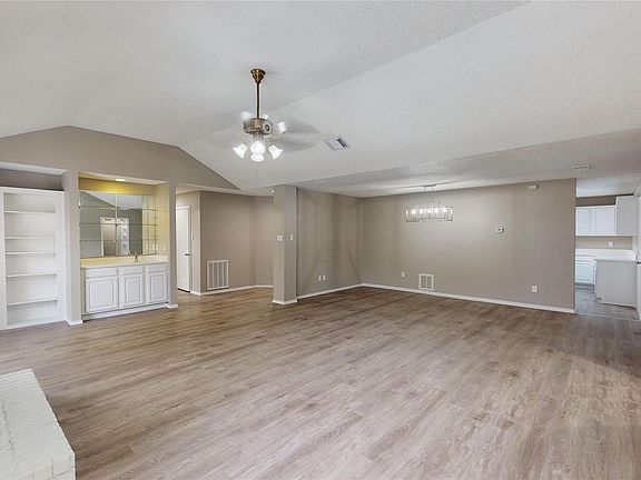 5th image of 4030 Saint Christopher Ln #4030