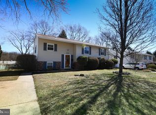 113 Thorden Rd, Reisterstown, MD 21136