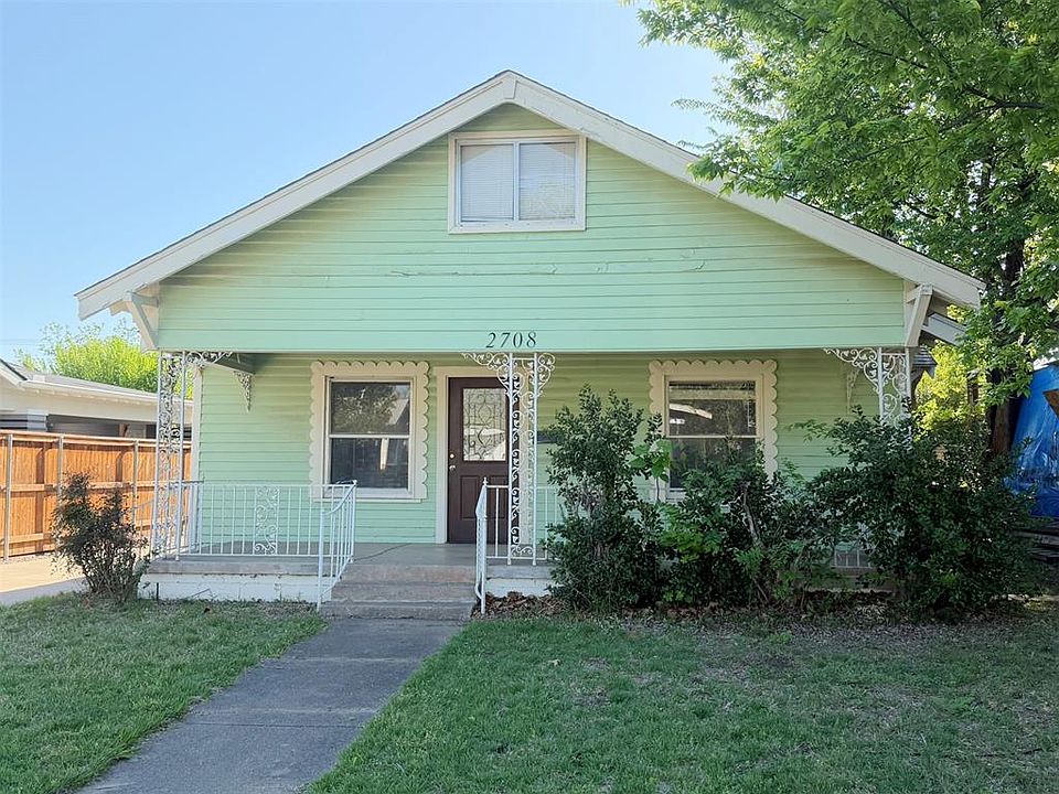 1st image of 2708 N Hudson Ave