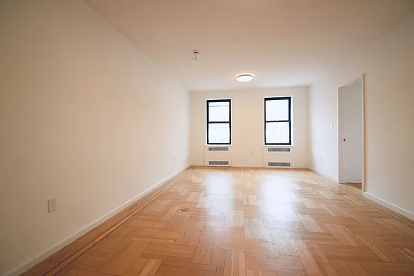 Rented by Skyward | media 18