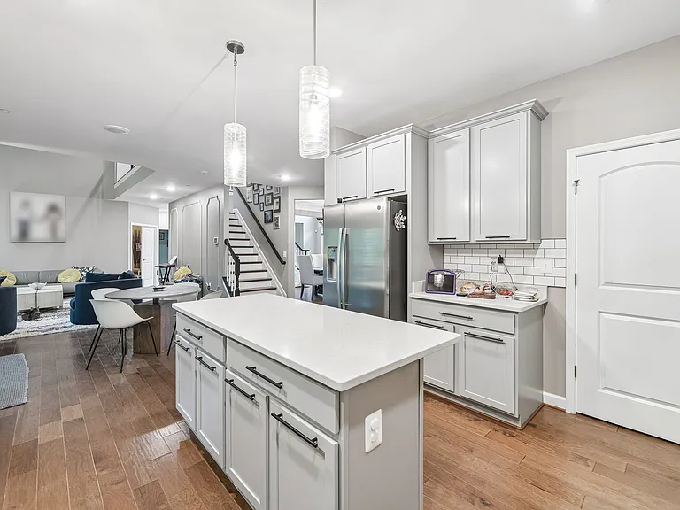10400 Del Ray Ct — Photo 16