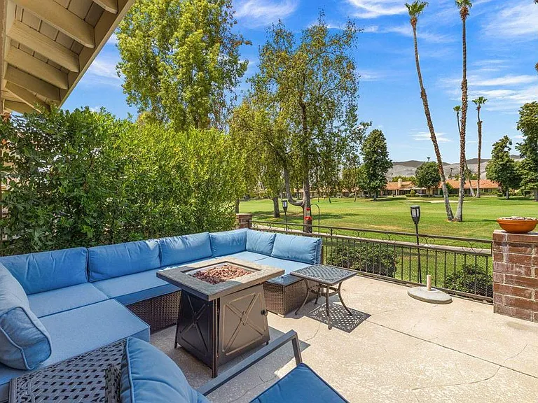 235 Santa Barbara Cir — Photo 19