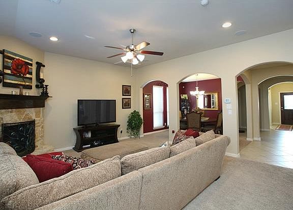 4th image of 2605 Cedar Falls Dr