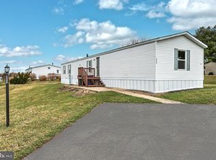 7370 Amy Ave, Dover, PA 17315