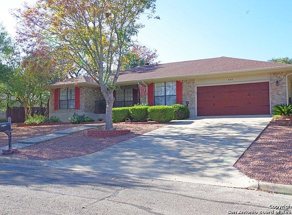 2nd image of 440 Mack Hollimon Dr