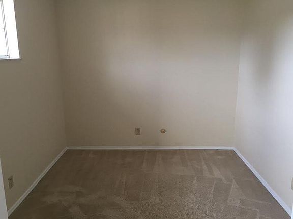 4th image of 6515 Park Central Way APT C