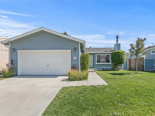 19860 Emerald Creek Dr, Santa Clarita, CA 91351