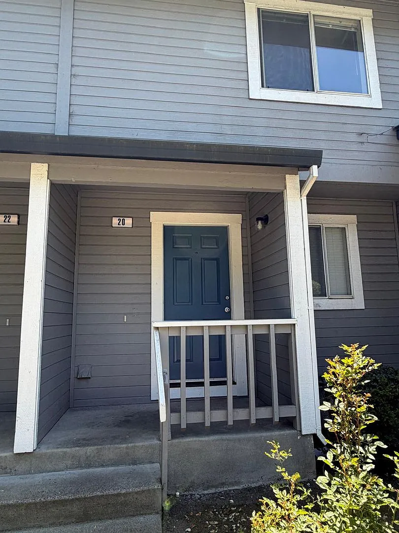 Westbrook Townhomes — Photo 2