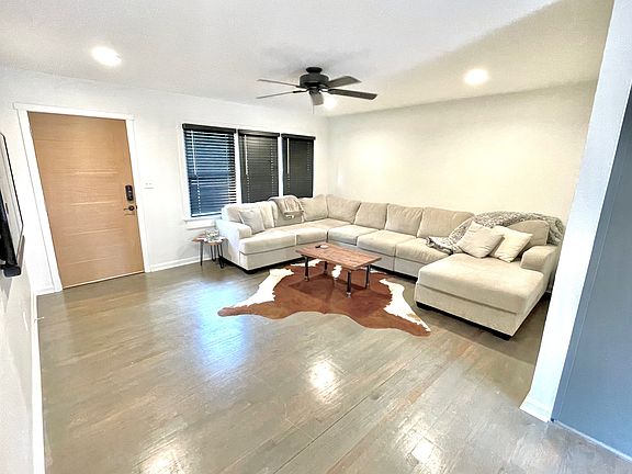 4th image of 1759 Cooper Lake Dr SE