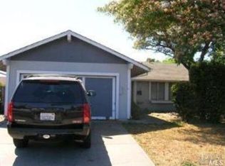 8613 Lancaster Dr, Rohnert Park, CA 94928