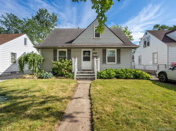 2204 Mahan St, Ferndale, MI 48220