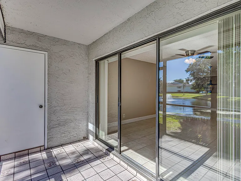 601 Sabal Ridge Cir #A — Photo 52