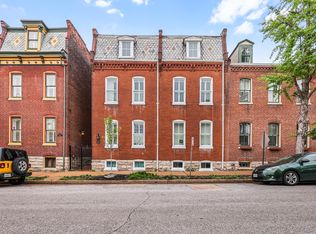 2111 Menard St #2N, Saint Louis, MO 63104