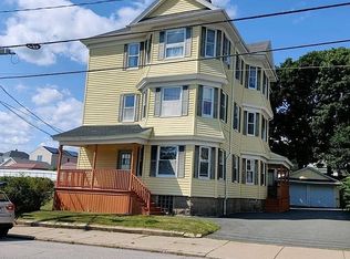 1210 Globe St APT 2, Fall River, MA 02721