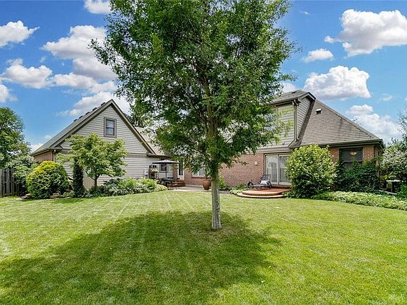 3rd image of 1191 Woodland Meadows Dr