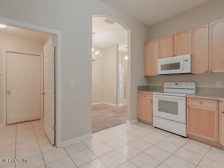 684 Sid Dr — Photo 19