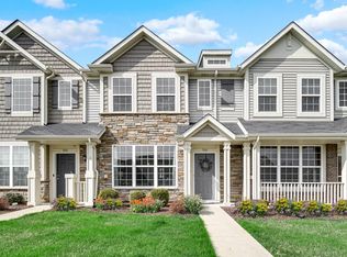 930 E 114th Pl, Crown Point, IN 46307