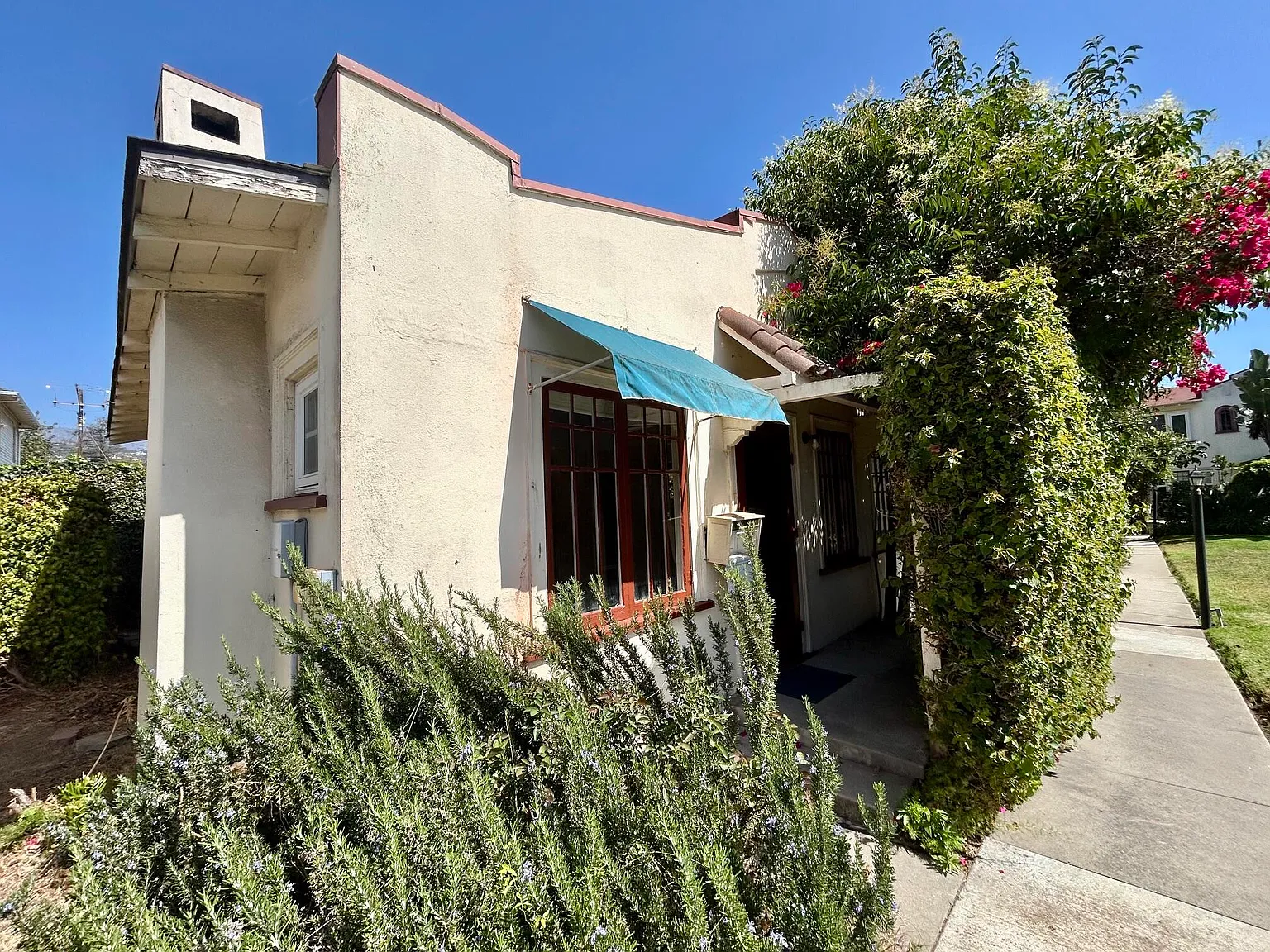 1 bed, $2,800 — Photo 1