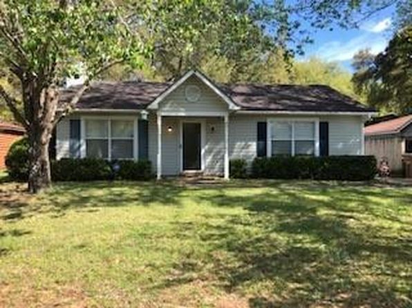 6324 Weddington Ct
