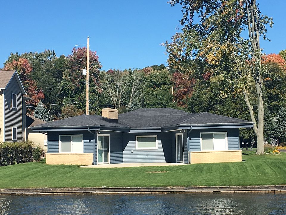 1st image of 12711 Valley Dr
