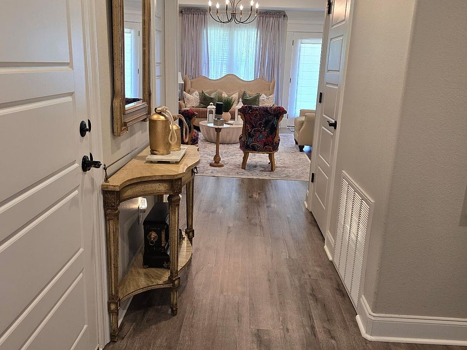 2nd image of 85062 Pohaku Dr