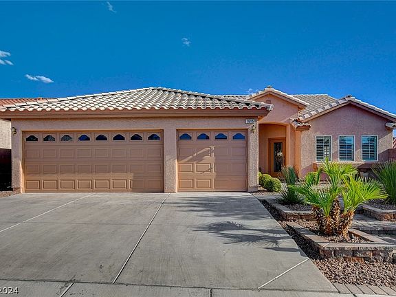 3rd image of 1615 Hacienda Horse Ct