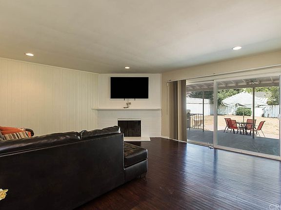 2nd image of 8618 Orion Ave