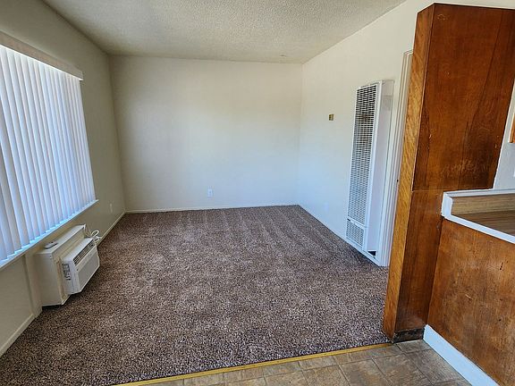 5th image of 1090 N Court St #F